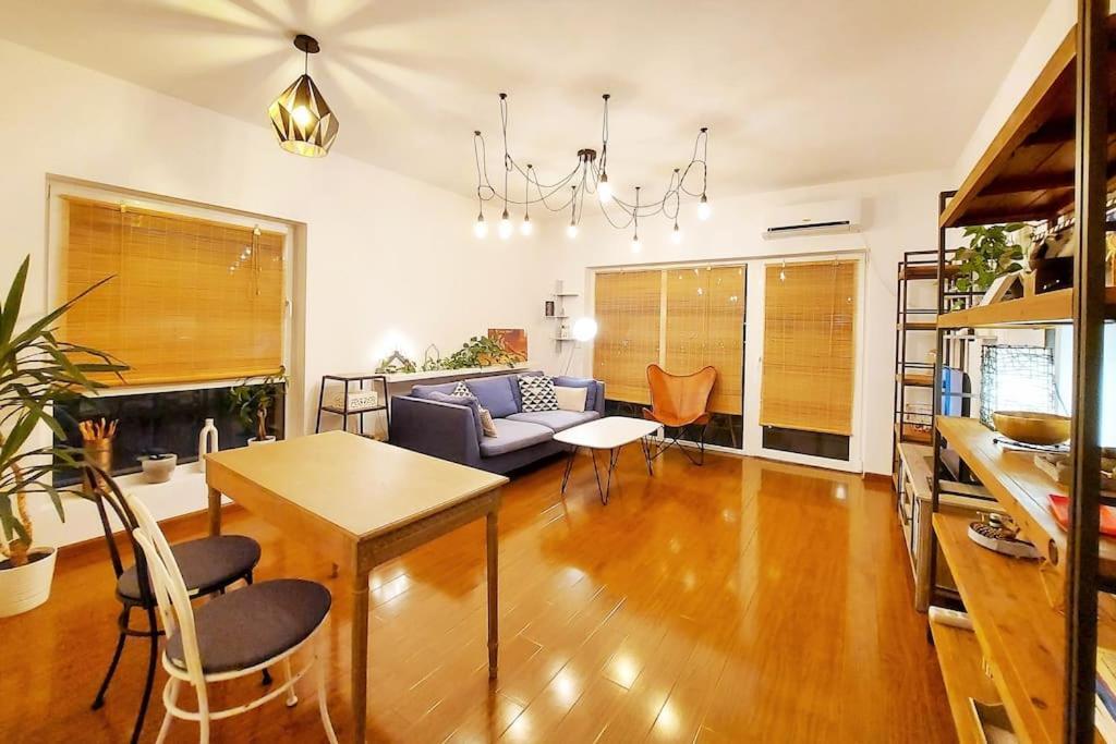 Cosy Boutique 61 Sqm Apartment - Private Parking - Ten Blocks Residence Bucarest Extérieur photo