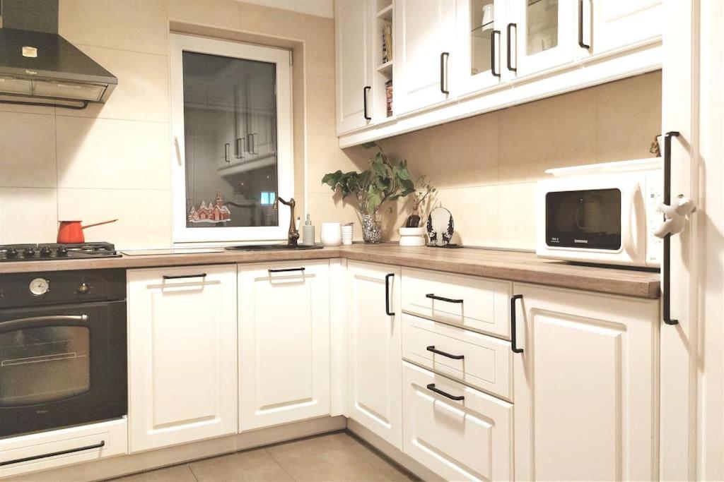 Cosy Boutique 61 Sqm Apartment - Private Parking - Ten Blocks Residence Bucarest Extérieur photo